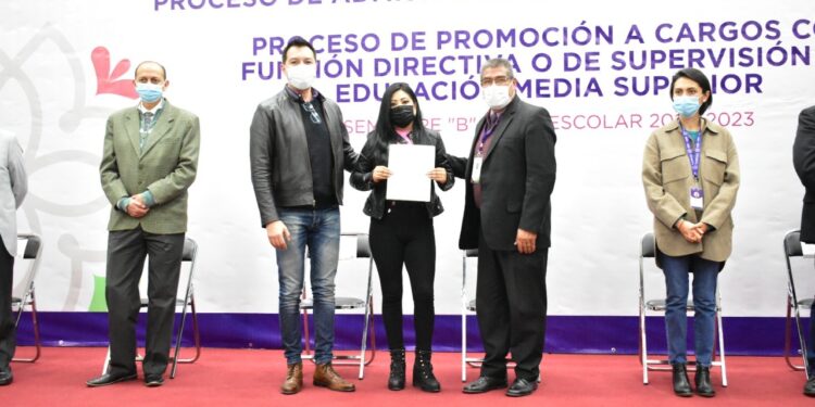 Asigna CECYTE mil 305 horas a docentes