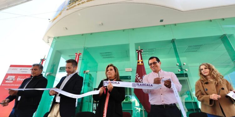 Inaugura gobernadora Lorena Cuéllar banco del bienestar en Tepeyanco