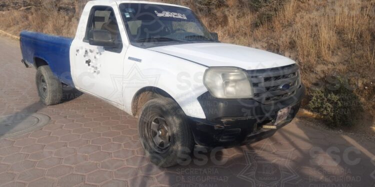 Asegura SSC nueve vehículos y detiene a una persona