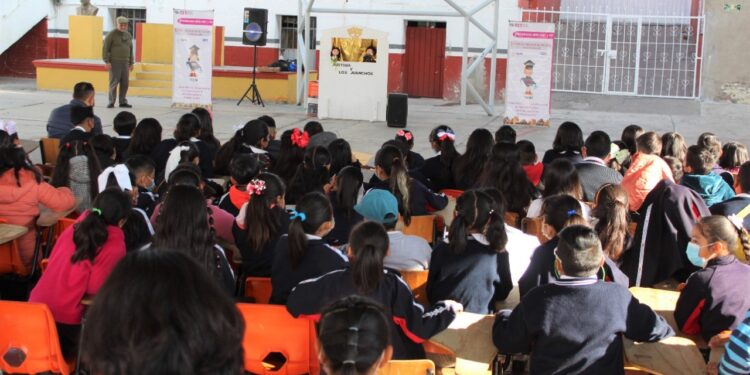 Retoma “El Tribunal Electoral va a la Escuela” recorridos