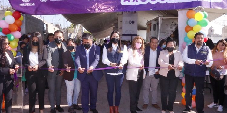 Llega a Axocomanitla el primer carrusel de información y servicios del año