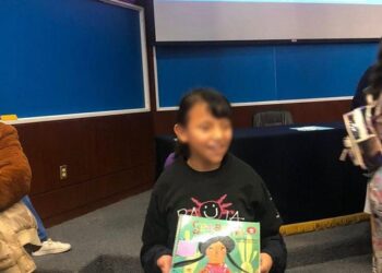 Obtuvo alumna Gheidy Meza mención honorífica en concurso nacional de ciencias de la UNAM