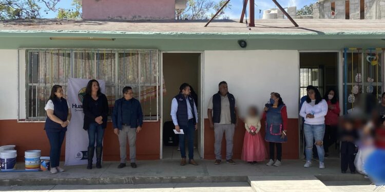 Da inicio Santos Cedillo, a trabajos de rehabilitación en el Jardín Juan Escutia de Matamoros.