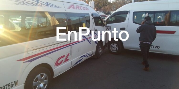 Impactan dos colectivas en Tlaxcala.