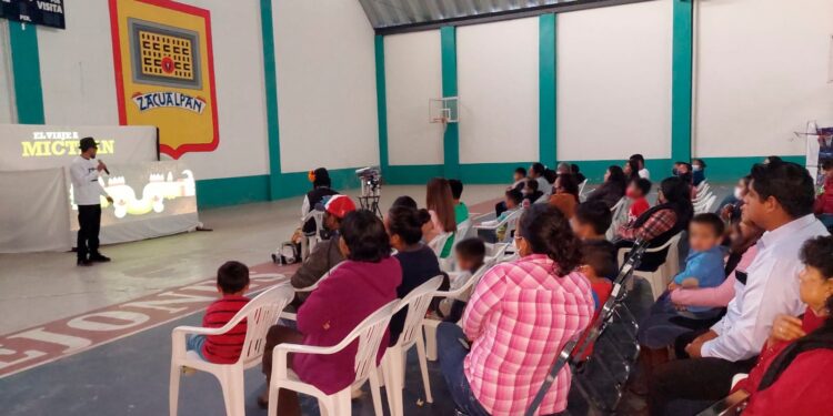 Conmemoran el día mundial del teatro para niños y jóvenes en Zacualpan