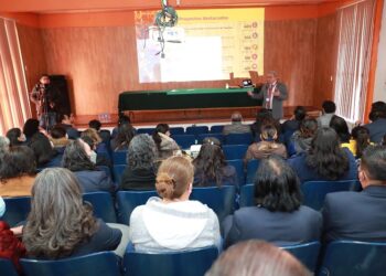 Participan docentes con el proyecto “diálogos escolares” de la SEPE-USET