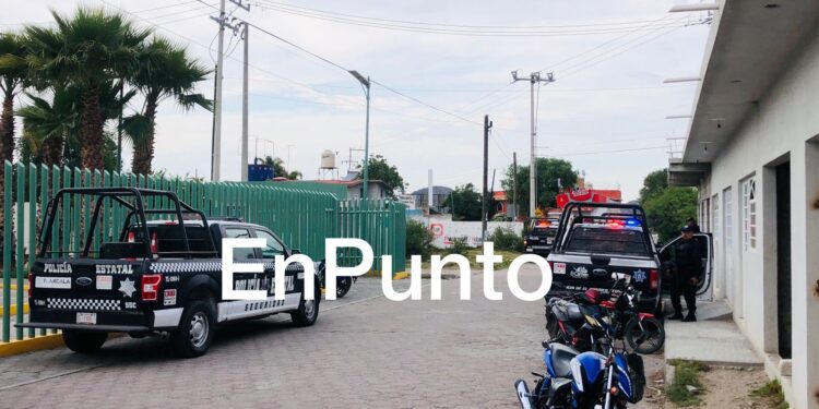 Enfrentamiento entre presuntos huachicoleros deja a una persona sin vida en Tequexquitla.