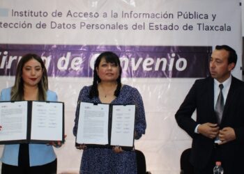 Firman convenio TET-IAIP para implementación del Sistema Test-Data