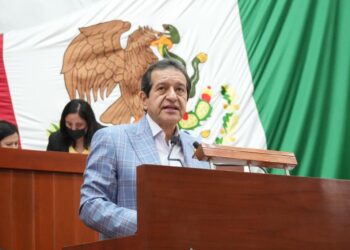 Presenta Comisión Especial sustanciación de expediente parlamentario de juicio político