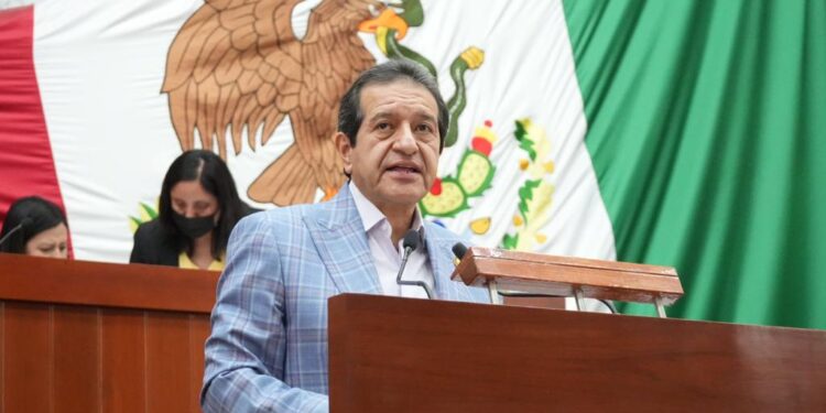 Presenta Comisión Especial sustanciación de expediente parlamentario de juicio político