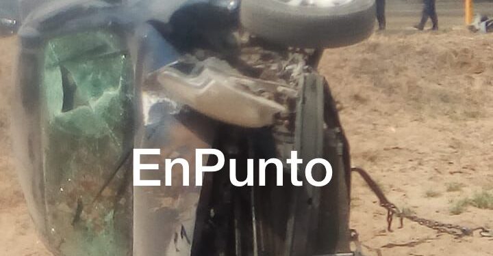 Deja volcadura 6 personas lesionadas entre Atltzayanca y Huamantla.