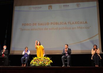 Asisten diputados al Foro “Temas Selectos de Salud Pública en México”