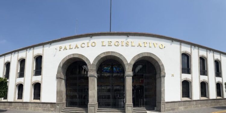 El Congreso local confirma incremento al salario y se manifiesta respetuoso de la autonomía sindical