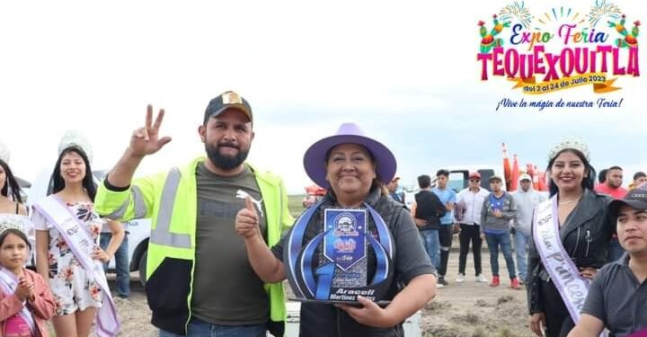Saldo blanco en carrera de carcachas en Tequexquitla.