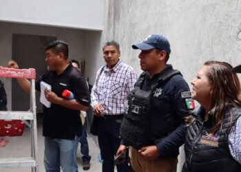 Supervisa alcaldesa de Tequexquitla instalaciones de C2.