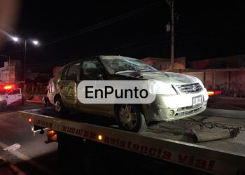 Vuelca vehículo a la entrada de Huamantla.
