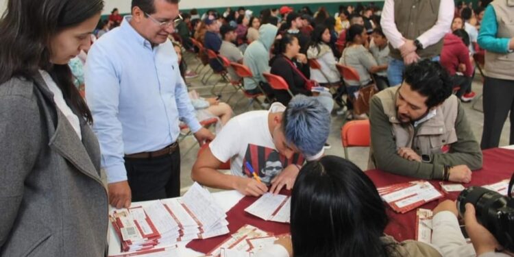 Va Tlaxcala por 25 mil becarios de Jóvenes Construyendo el Futuro