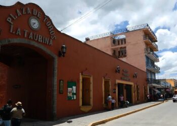 Describe Cronista de Huamantla acontecimientos importantes de Plaza de Toros.