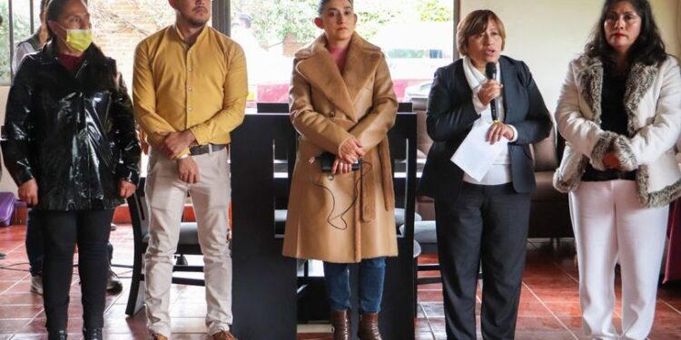 Conmemora PGJE día del perito.