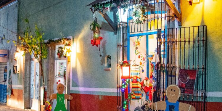 Invita Presidente de Huamantla a conocer y disfrutar la Aldea Mágica 2023.