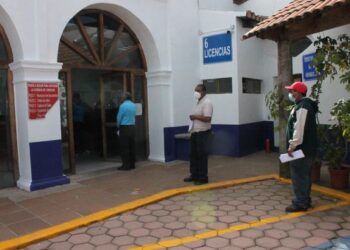 Brinda licencia digital certeza jurídica a automovilistas