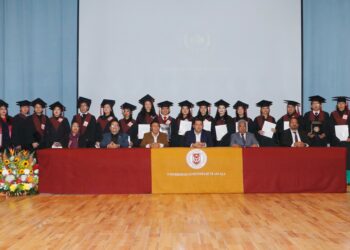 Egresan nuevos profesionistas de Ciencias de la Educación de la UATx