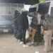 Rescatan a 34 migrantes tras operativo del estado y el orden federal.