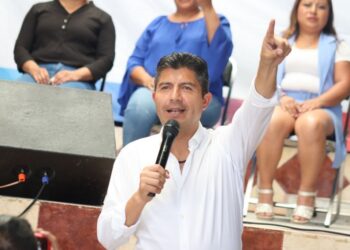 Prevenir adicciones prioridad en Tecali y Tepexi, expone Lalo Rivera.