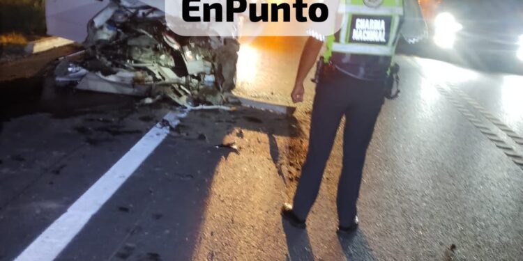 Una mujer sin vida y dos lesionados deja accidente automovilístico en Altlzayanca.