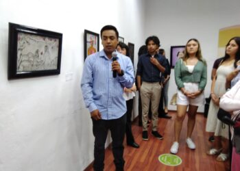 Alumnos de la Universidad Autónoma de Tlaxcala realizan en Huamantla la Exposición Colectiva “Género y Arte”.