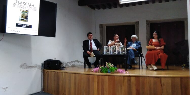 Realizan en Huamantla la presentación del libro “Tlaxcala en la Aculturación del México Colonial”.