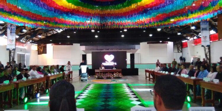 Lleva a cabo toma de protesta Juan Salvador Santos Cedillo como Presidente Municipal Constitucional del Municipio de Huamantla.