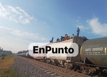 Realizan operativo en Xaloztoc para deportar a migrantes.