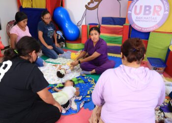 PROMUEVE SEDIF TERAPIAS DE ESTIMULACIÓN TEMPRANA EN UBR