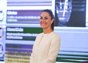 ES APOYAR A LOS PRODUCTORES Y TENER ALIMENTOS SALUDABLES A BUEN PRECIO PARA LAS FAMILIAS MEXICANAS: PRESIDENTA CLAUDIA SHEINBAUM PRESENTA PROGRAMAS PARA IMPULSAR LA SOBERANÍA ALIMENTARIA