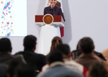 Claudia Sheinbaum presenta Plan Nacional hídrico que concibe al agua un derecho y un bien de la nación; se deja atrás la visión neoliberal.