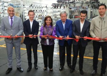 Inaugura Gobernadora ampliación de planta en grupo textil providencia.