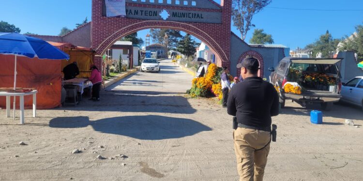 Con saldo blanco finalizan actividades este 2 de noviembre en El Carmen Tequexquitla.