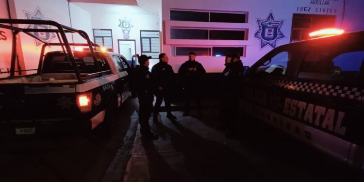 Trabajan de manera conjunta Policía Municipal y Estatal en Tequexquitla para garantizar la seguridad.