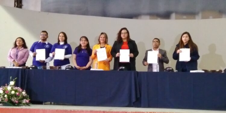 Instalan en Huamantla Red 299 de Mujeres Constructoras de Paz.