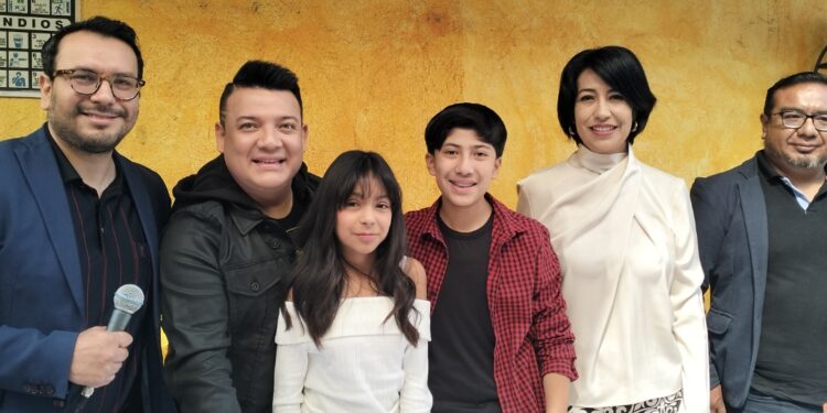 Estreno de “Amiga Mia”: El Jilguerillo de Tlaxcala y Giovanny Domínguez