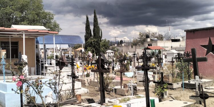 El Panteón de Jesús tendrá un horario especial por el Día de Muertos