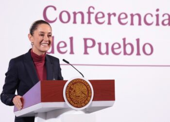 ES IMPORTANTE QUE LAS Y LOS ESTADOUNIDENSES SEPAN CÓMO CONTRIBUYEN LAS Y LOS MEXICANOS A LA ECONOMÍA DE EUA: PRESIDENTA CLAUDIA SHEINBAUM