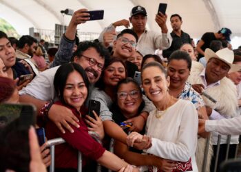 INAUGURACIÓN DE LA AUTOPISTA TUXTLA-SAN CRISTÓBAL DESDE CHIAPA DE CORZO, CHIAPAS