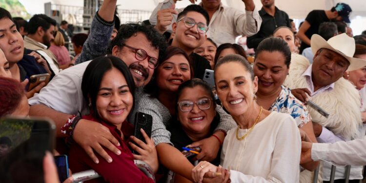 INAUGURACIÓN DE LA AUTOPISTA TUXTLA-SAN CRISTÓBAL DESDE CHIAPA DE CORZO, CHIAPAS