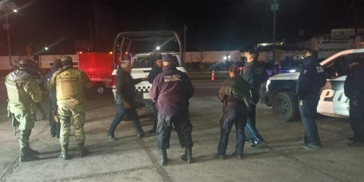 Participan en Operativo Interinstitucional realizado en Tequexquitla Corporaciones Federales de Seguridad .