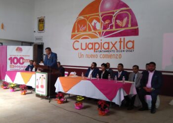 Trabajarán Integrantes de Gabinete de Presidenta de Cuapiaxtla para mejorar las condiciones del ayuntamiento.