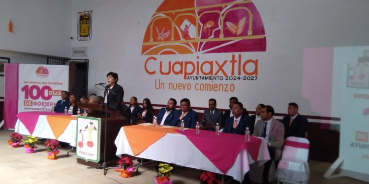 Realiza Presidenta Municipal de Cuapiaxtla Informe de 100 Días de Gobierno.