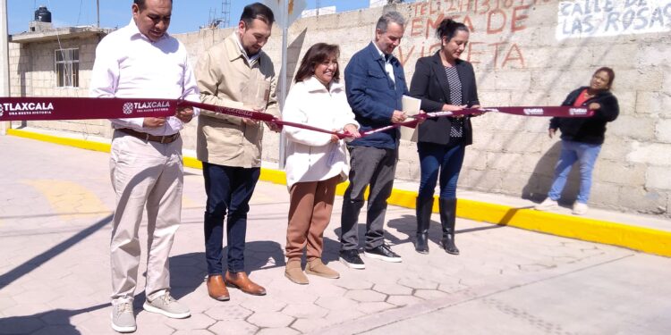 Realizan Entrega de Obra Gobernadora de Tlaxcala y Presidente de Huamantla.