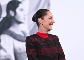 PRESIDENTA CLAUDIA SHEINBAUM ANUNCIA MEJORAMIENTO DE 565 CENTROS DE SALUD DEL ISSSTE CON LA CLÍNICA ES NUESTRA